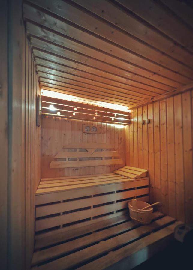 Тhe Bohemian Lodge-Entire House With Sauna Veliko Tŭrnovo Eksteriør bilde