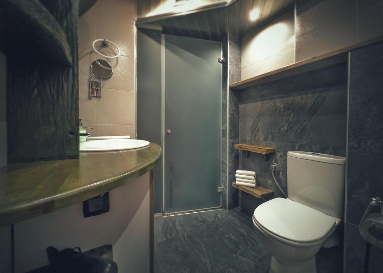 Тhe Bohemian Lodge-Entire House With Sauna Veliko Tŭrnovo Eksteriør bilde
