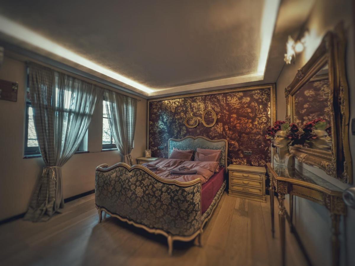 Тhe Bohemian Lodge-Entire House With Sauna Veliko Tŭrnovo Eksteriør bilde