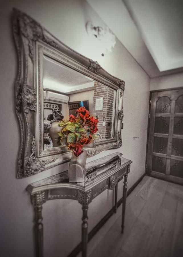 Тhe Bohemian Lodge-Entire House With Sauna Veliko Tŭrnovo Eksteriør bilde