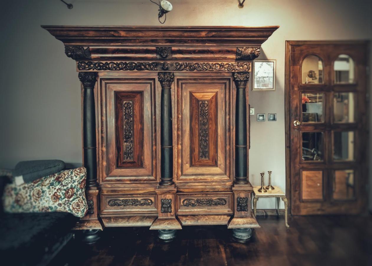 Тhe Bohemian Lodge-Entire House With Sauna Veliko Tŭrnovo Eksteriør bilde
